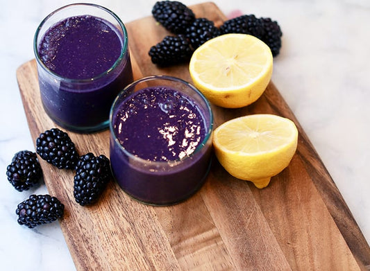 Blackberry smoothie Recipe with lemons