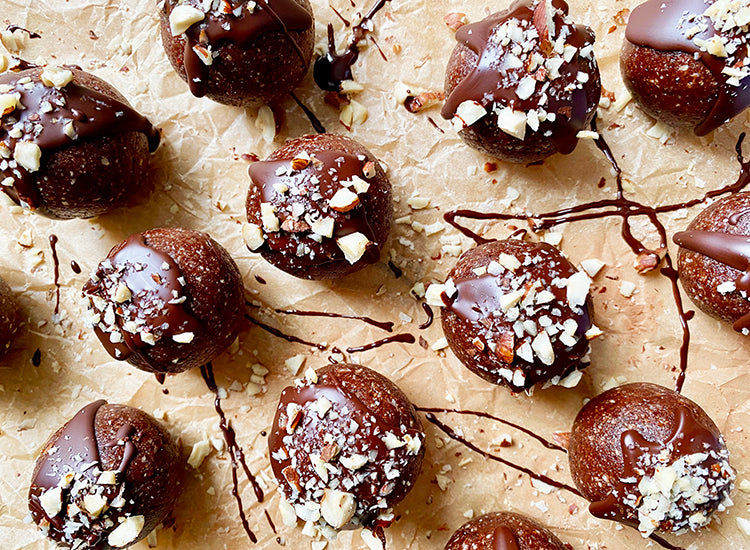 Chocolate Hazelnut Bliss Balls For A Cleanse Approved Treat!