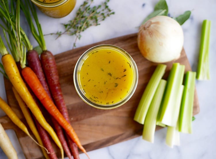 The Best Vegetable Broth For All Your Chilly Weather Needs