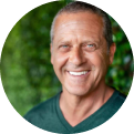 Dr. Alejandro Junger