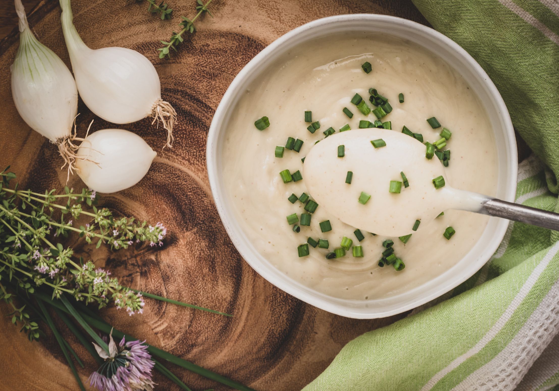 Creamy Cauliflower Soup For Chilly Weather (Video)