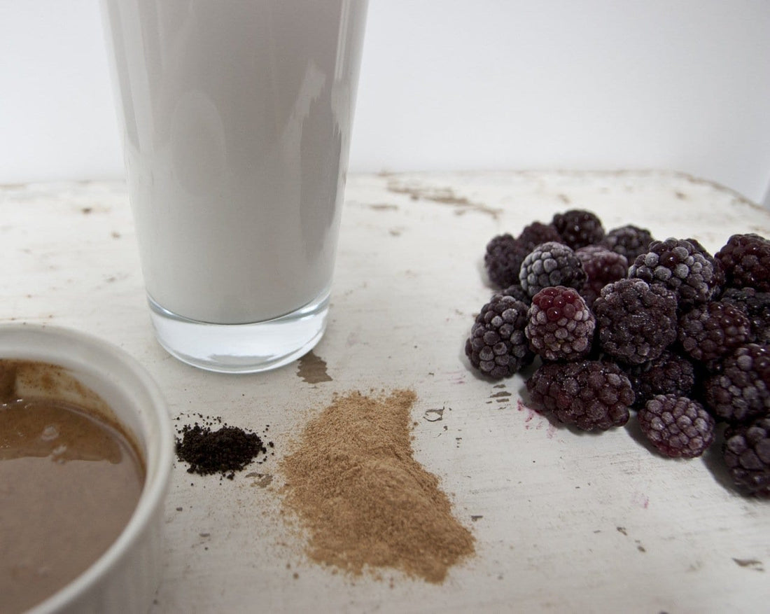 The Popular Berry Smoothie Recipe You Need To Make Now