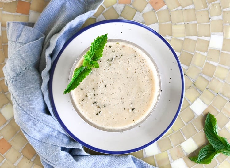 Cantaloupe Smoothie With Fresh Mint - A Refreshing Treat