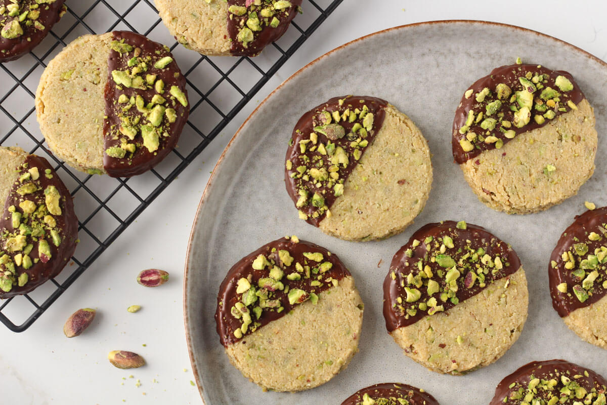Chocolate Pistachio Shortbread Cookies for a Healthy Holiday Treat
