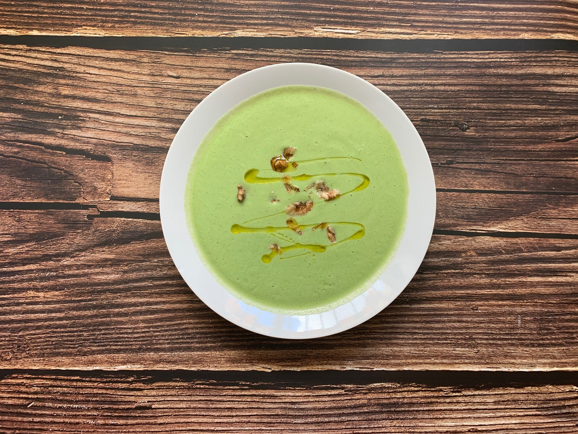 Pineapple avocado gazpacho is a nutrient-packed, healthy recipe that you can make without compromising on taste.